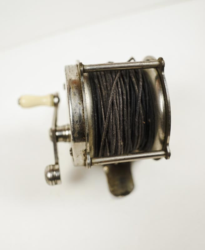 Antique Atlas Portage Raised Pillar Fly Fishing Reel 60 Silver Vintage USA Made