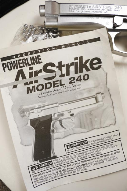 Vtg Daisy Powerline Airstrike 240 Air Pistol Kit with Manual, Pellets, & Target