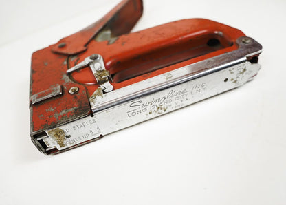 Vintage Red Swingline Heavy Duty Staple Gun Tacker #800