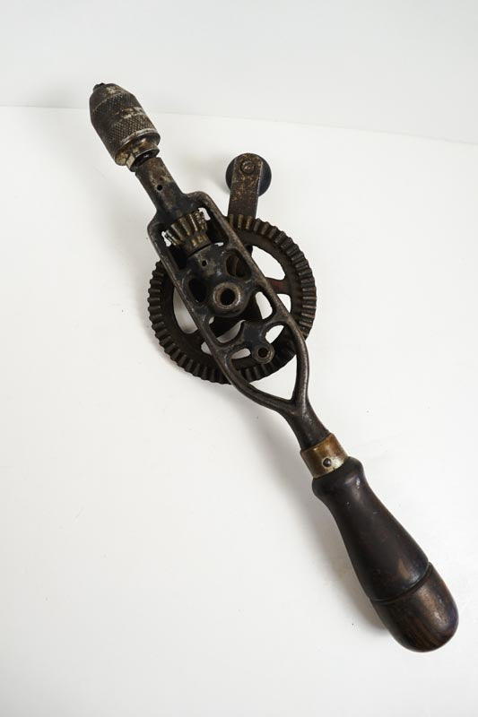Antique Millers Falls Hand Cranked Gear Driver Manual Hand Drill Cast Iron Vtg
