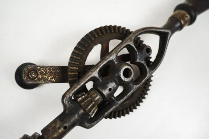 Antique Millers Falls Hand Cranked Gear Driver Manual Hand Drill Cast Iron Vtg